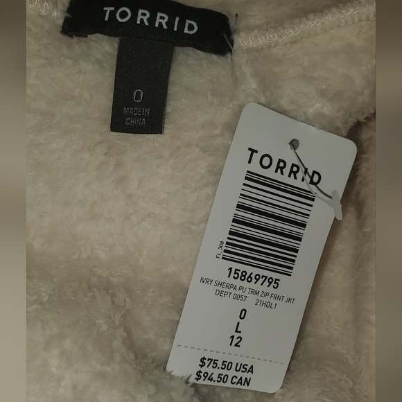 NWT ' Torrid brand -Size Large, Ivory zip front jacket. - Picture 6 of 9